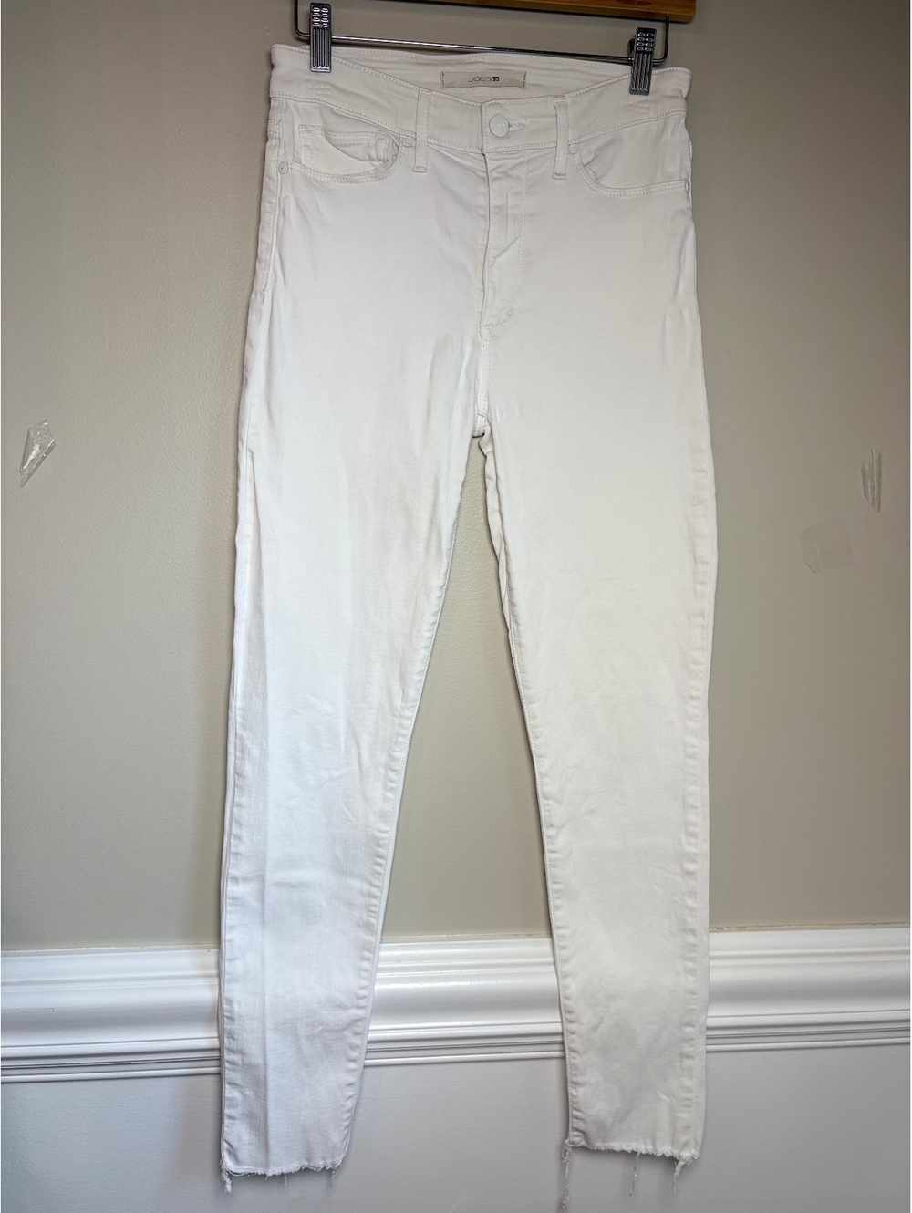 Joe’s Jeans White Mid-Rise Skinny Jeans 27